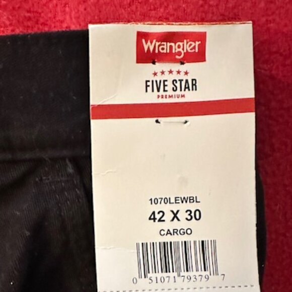 Wrangler Men's Cargo Khaki Black Pants - Sz 42 x 30 NWT - Picture 10 of 14